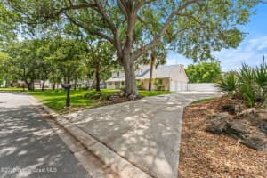 2225 Royal Oaks Drive, Rockledge, FL 32955 Sold 10/30/25