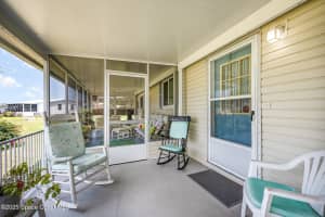 7685 Fox Hunter Circle, Micco, Fl 32976 - Off Market