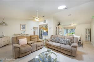 960 Mayflower Avenue, Melbourne, FL 32940 Sold 08/08/25