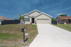 1460 Glendale Avenue, Palm Bay, FL 32907 Sold 07/14/25