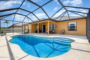 1472 Bent Palm Drive, Merritt Island, FL 32952 Sold 08/29/25