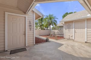 810 Ridge Lake Drive, Melbourne, FL 32940 - MLS#1047056