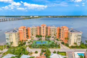 104 Riverside Drive, Cocoa, FL 32922 Sold 07/07/25