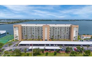 200 Sykes Creek Parkway, Merritt Island, FL 32952 Sold 06/10/25