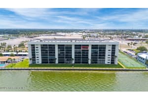 200 Sykes Creek Parkway, Merritt Island, FL 32952 Sold 06/10/25