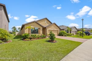 637 Old Country Road, Palm Bay, FL 32909 Sold 07/17/25