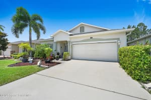 2263 Chinaberry Circle, Palm Bay, FL 32909 - MLS#1047411