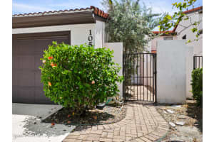 105 Osprey Court, Melbourne, FL 32940 Sold 08/19/25