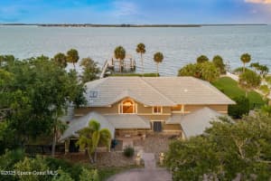 2442 Newfound Harbor Drive, Merritt Island, FL 32952 - MLS#1047851