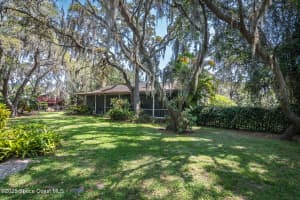 9959 Nicole Drive, Micco, FL 32976 - MLS#1048023