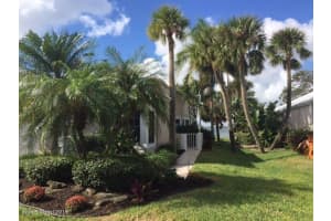 408 La Costa Street, Melbourne Beach, FL 32951 - MLS#1048039