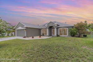 251 District Street Se, Palm Bay, Fl 32909, Palm Bay