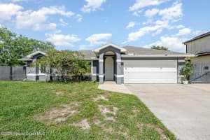 490 Candlestick Avenue, Palm Bay, FL 32907 Sold 08/20/25