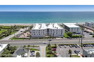 601 Miramar Avenue, Indialantic, FL 32903 Sold 07/31/25