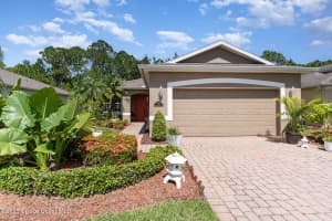 421 Gardendale Circle, Palm Bay, FL 32909 - MLS#1048310