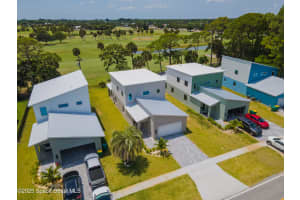 2148 Country Club Road, Melbourne, FL 32901 - MLS#1048458