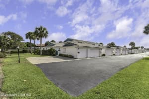 290 Paradise Boulevard, Indialantic, FL 32903 Sold 08/28/25