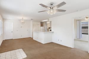 654 Centre Court, Vero Beach, FL 32962 - MLS#1048557