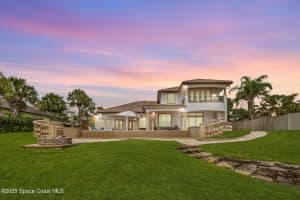671 Indian River Drive, Melbourne, FL 32935 Sold 08/25/25
