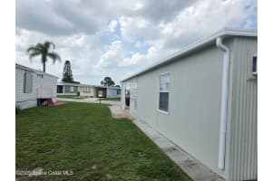 126 Holiday Park Boulevard, Palm Bay, FL 32907 - MLS#1049167