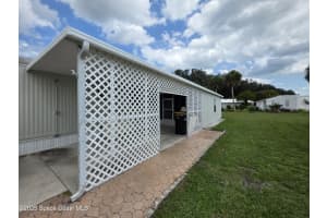 126 Holiday Park Boulevard, Palm Bay, FL 32907 - MLS#1049167