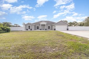 3735 Crista Jean Avenue, Grant-Valkaria, FL 32909 Sold 08/05/25