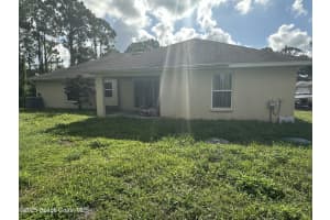 150 Hillock Avenue, Palm Bay, FL 32907 - MLS#1049455