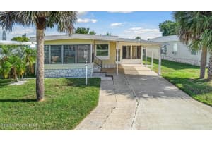 938 Wren Circle, Barefoot Bay, FL 32976 - MLS#1049606