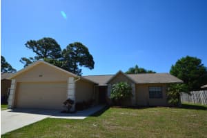 895 Wandering Pine Trail, Rockledge, FL 32955 - MLS#1049717