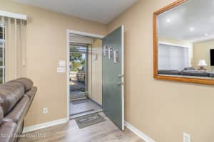 1326 44th Avenue, Vero Beach, FL 32966 - MLS#1049759