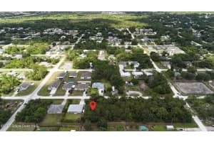 9055 103 Avenue, Vero Beach, FL 32967 Sold 07/23/25