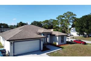 1401 Alberni Street, Palm Bay, FL 32907 - MLS#1050053