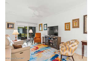 6190 Spicewood Lane, Vero Beach, FL 32966 Sold 10/02/25