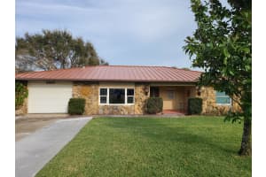 2557 Pineapple Avenue, Melbourne, FL 32935 - MLS#1050117