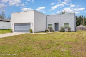 728 Daysland Avenue, Palm Bay, FL 32908 - MLS#1050263