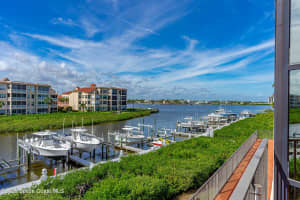 520 Peninsula Avenue, New Smyrna Beach, FL 32169 Sold 08/20/25
