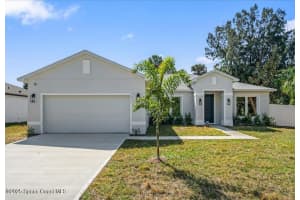 2237 Iowa Street, Melbourne, FL 32904 Sold 08/12/25