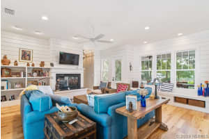 1975 Westminster Circle, Vero Beach, FL 32966 Sold 08/22/25