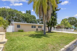 236 Grant Avenue, Cocoa Beach, FL 32931 - MLS#1050607