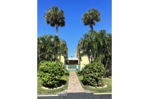 350 Taylor Avenue, Cape Canaveral, FL 32920 - MLS#1050678