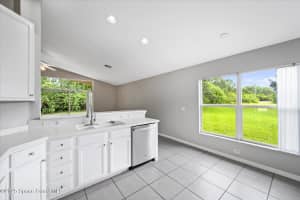 446 Lexington Avenue, Vero Beach, FL 32962 - MLS#1050975