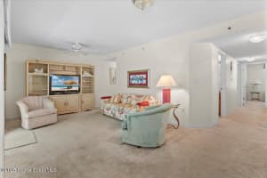 1925 Westminster Circle, Vero Beach, FL 32966 Sold 09/02/25
