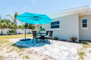 118 Osceola Lane, Cocoa Beach, FL 32931 - MLS#1051034