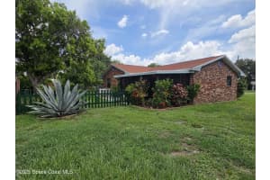 744 John Carroll Lane, Melbourne, FL 32904 - MLS#1051199