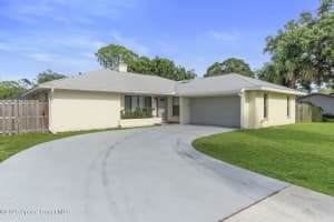 318 Peggy Circle, Palm Bay, FL 32907 Sold 08/20/25