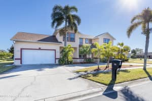 809 Champions Drive, Palm Bay, FL 32905 Sold 09/30/25
