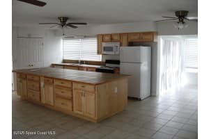 215 Pelican Drive, Melbourne Beach, FL 32951 Sold 01/06/26