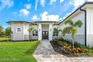 278 Stallion Street, Palm Bay, FL 32909 - MLS#1051477