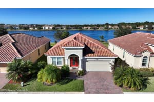 1728 Berkshire Circle, Vero Beach, FL 32968 - MLS#1051516