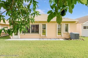 960 Cross Lake Drive, Melbourne, FL 32901 - MLS#1051585